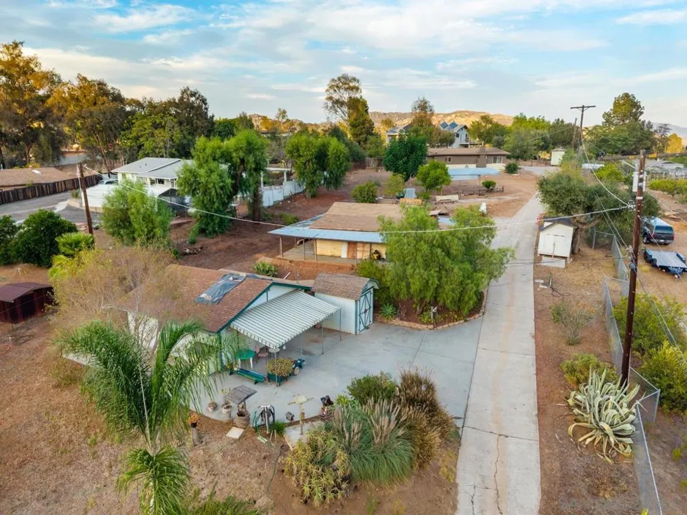 11435 Rocoso Road Lakeside, CA 92040