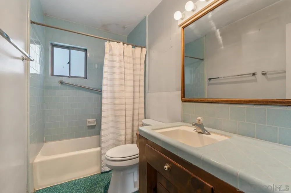 11435 Rocoso Road Lakeside, CA 92040