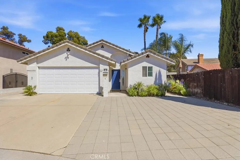 11098 Piedmont Rancho Cucamonga, CA 91701