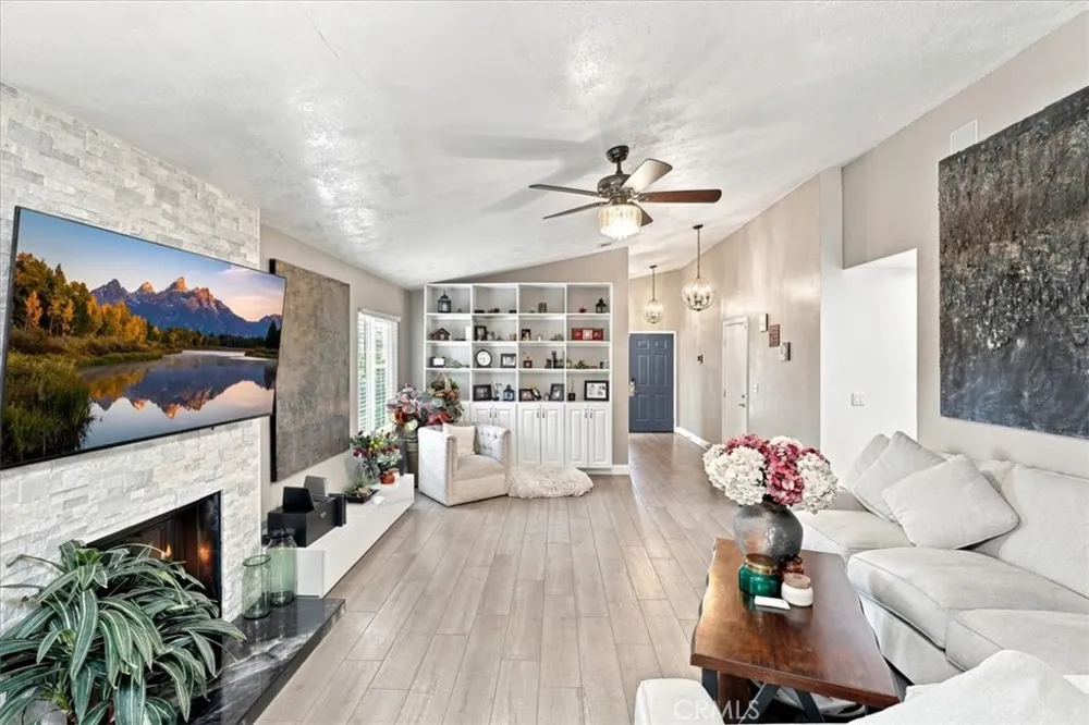 11098 Piedmont Rancho Cucamonga, CA 91701