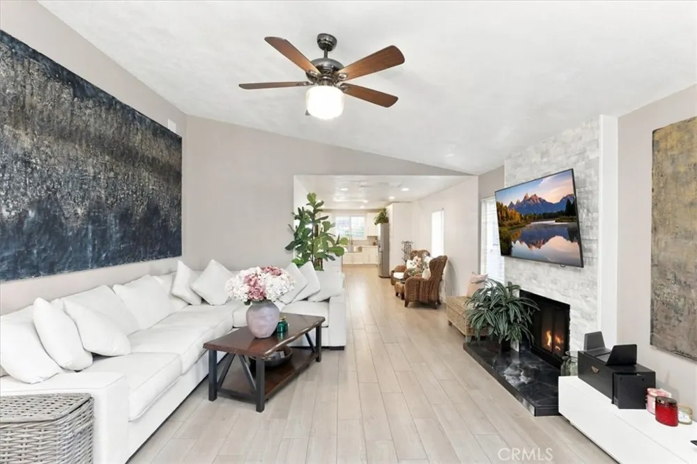 11098 Piedmont Rancho Cucamonga, CA 91701