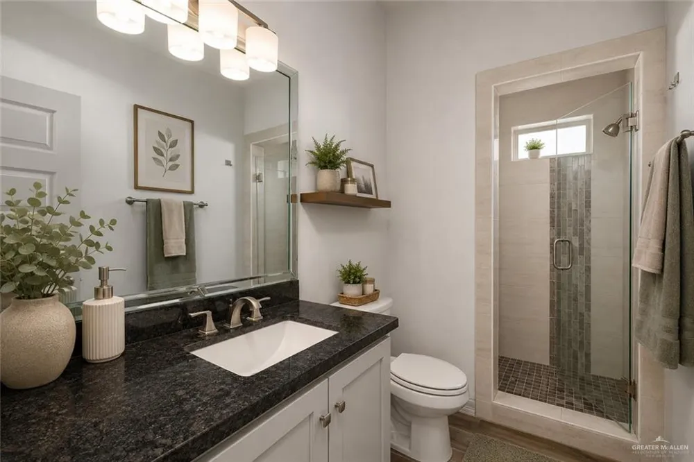 5800 Nightingale Avenue #2 McAllen, TX 78573