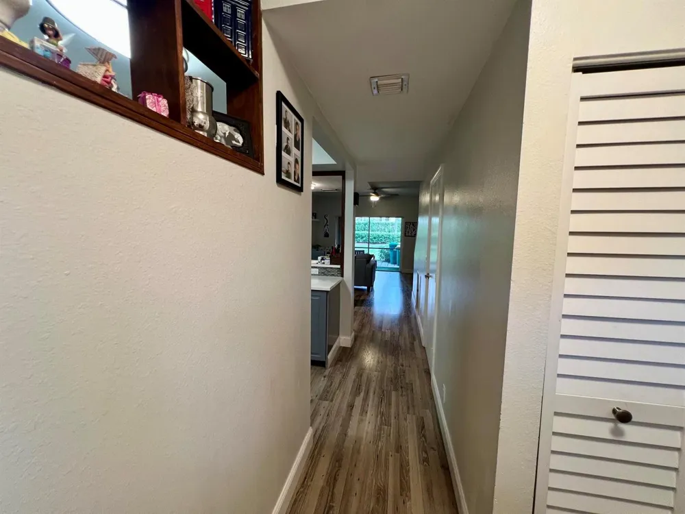 7844 Dixie Beach Circle Tamarac, FL 33321
