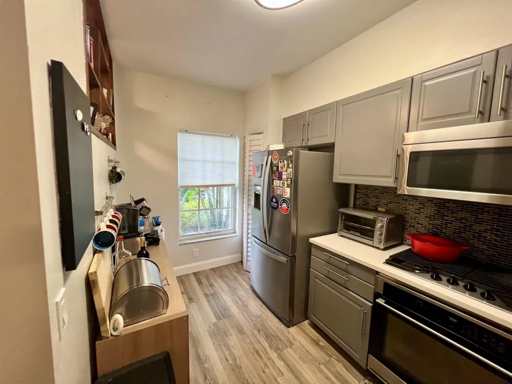 7844 Dixie Beach Circle Tamarac, FL 33321
