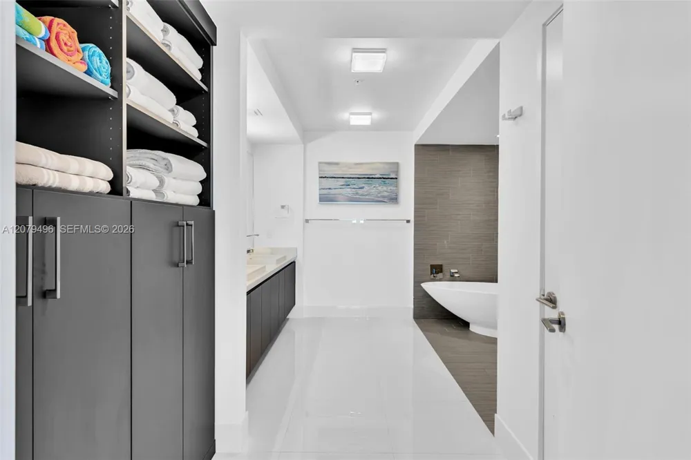 300 Sunny Isles Blvd #4-805 Sunny Isles Beach, FL 33160