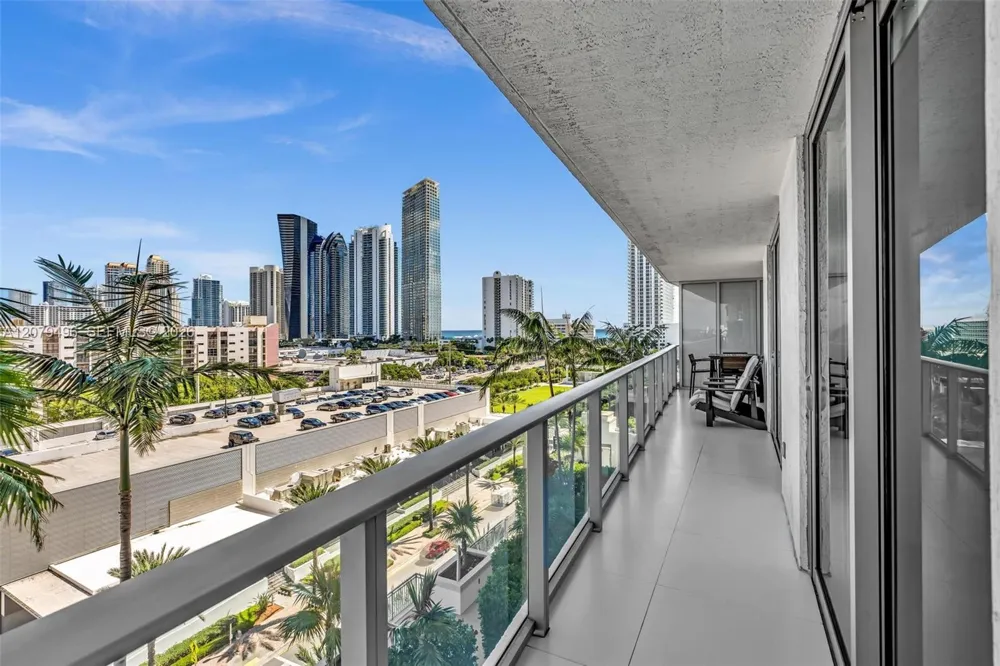 300 Sunny Isles Blvd #4-805 Sunny Isles Beach, FL 33160