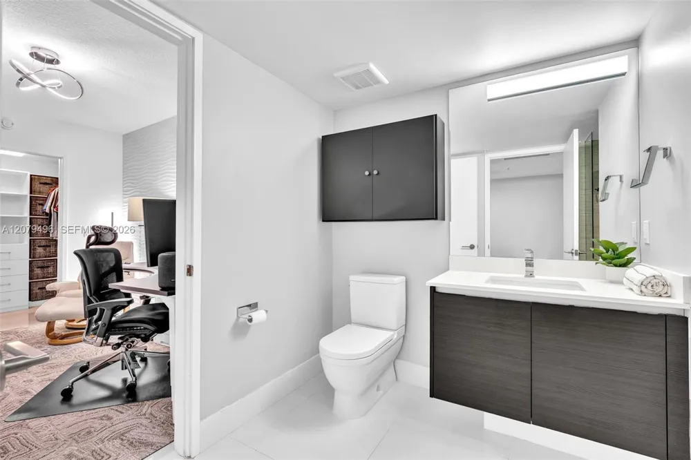 300 Sunny Isles Blvd #4-805 Sunny Isles Beach, FL 33160