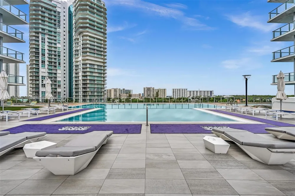 300 Sunny Isles Blvd #4-805 Sunny Isles Beach, FL 33160