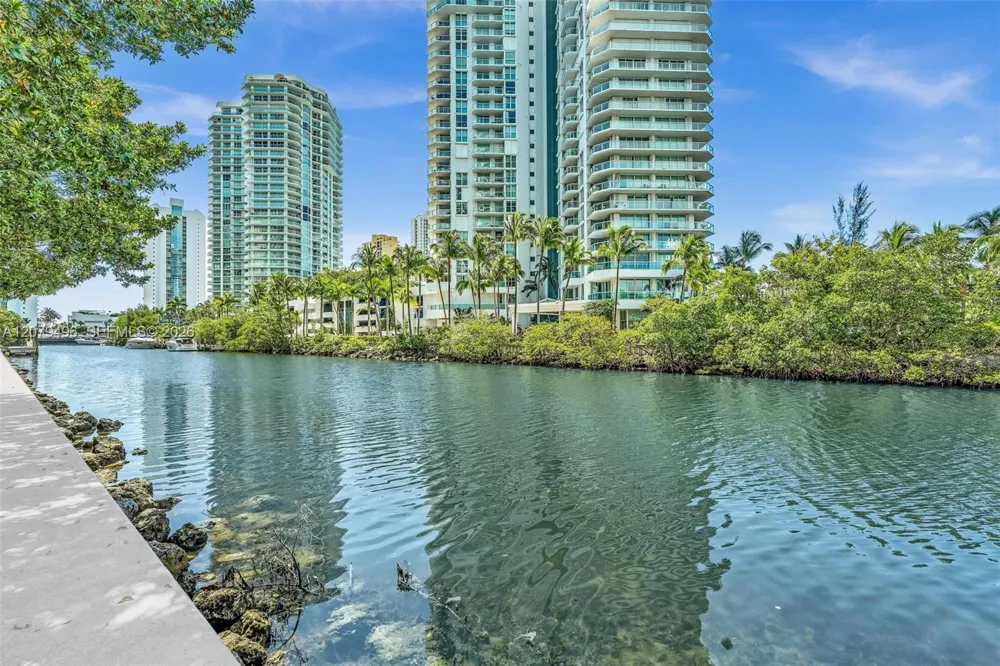 300 Sunny Isles Blvd #4-805 Sunny Isles Beach, FL 33160
