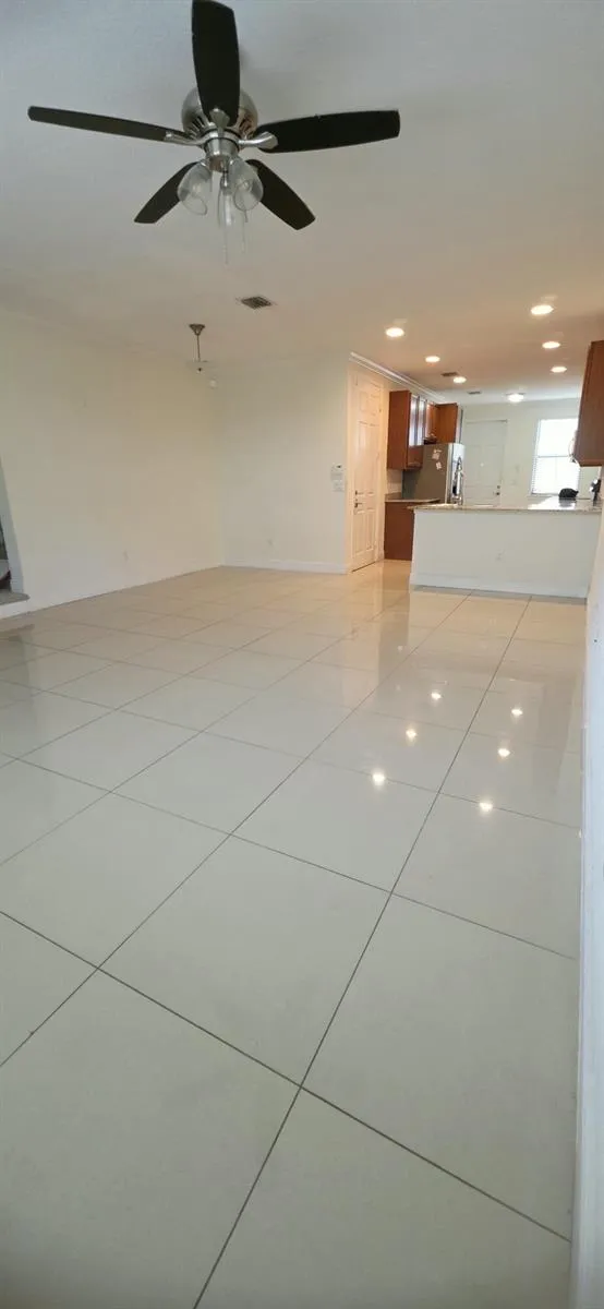 2723 NE 14th Street #108 Pompano Beach, FL 33062