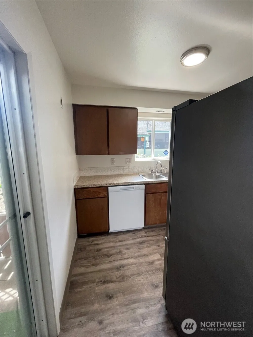1 PACIFIC PLACE #1 Longview, WA 98632
