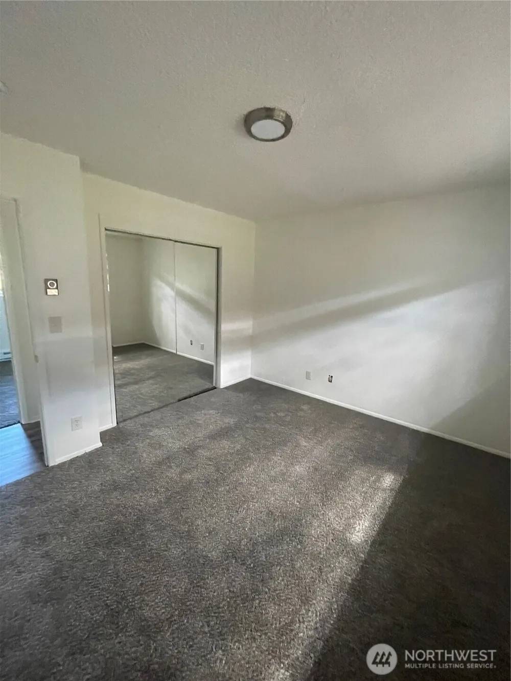 1 PACIFIC PLACE #1 Longview, WA 98632