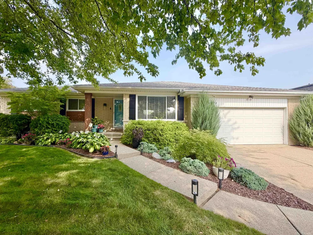41304 Clairpointe St Street Harrison Charter Township, MI 48045