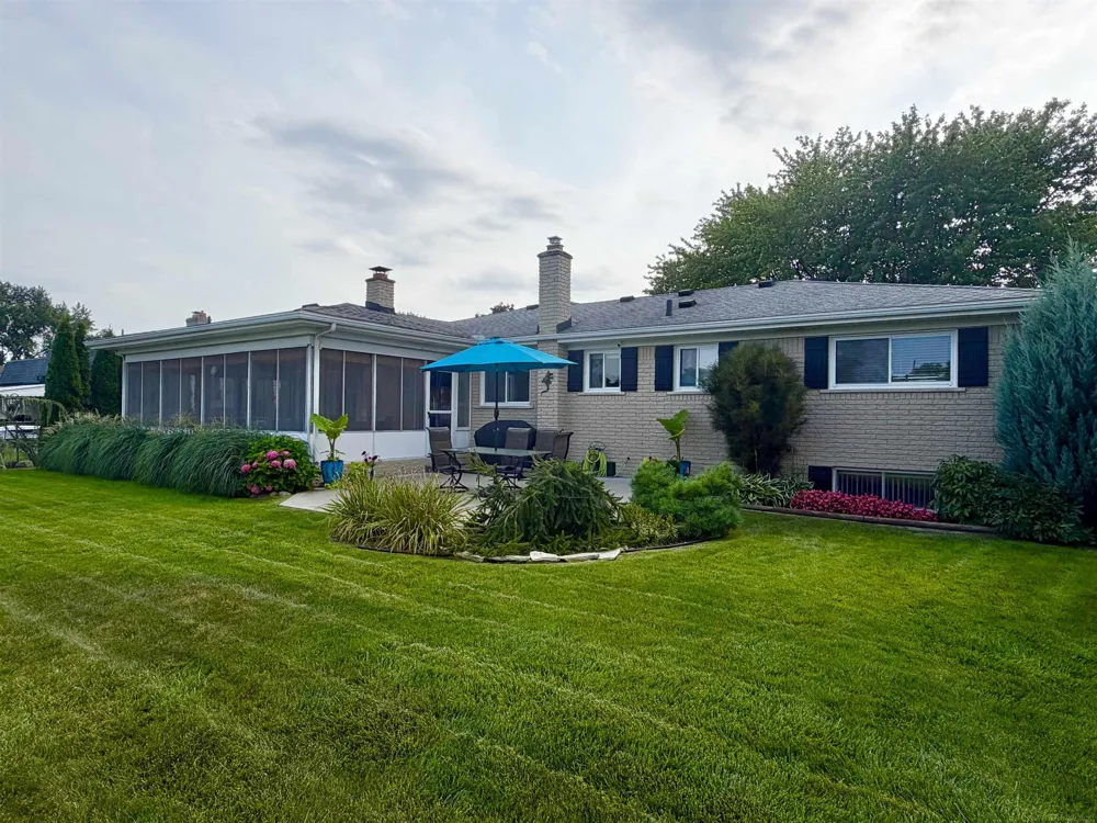 41304 Clairpointe St Street Harrison Charter Township, MI 48045