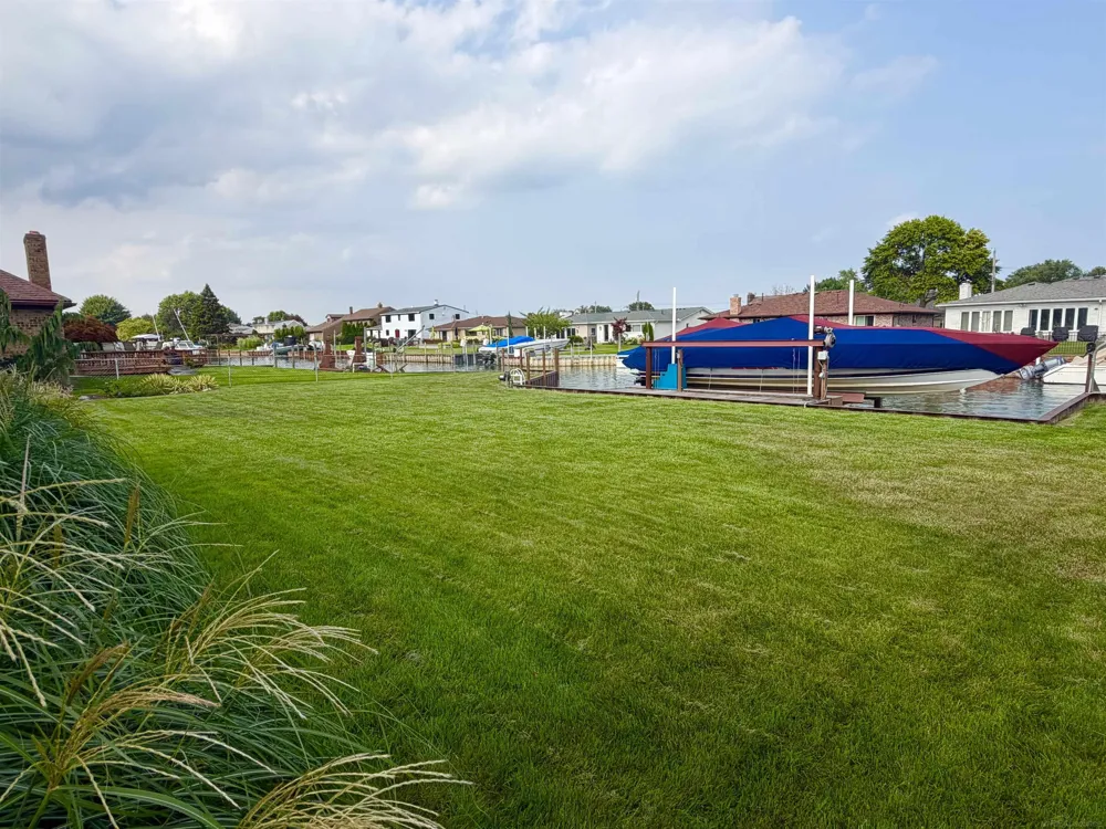 41304 Clairpointe St Street Harrison Charter Township, MI 48045