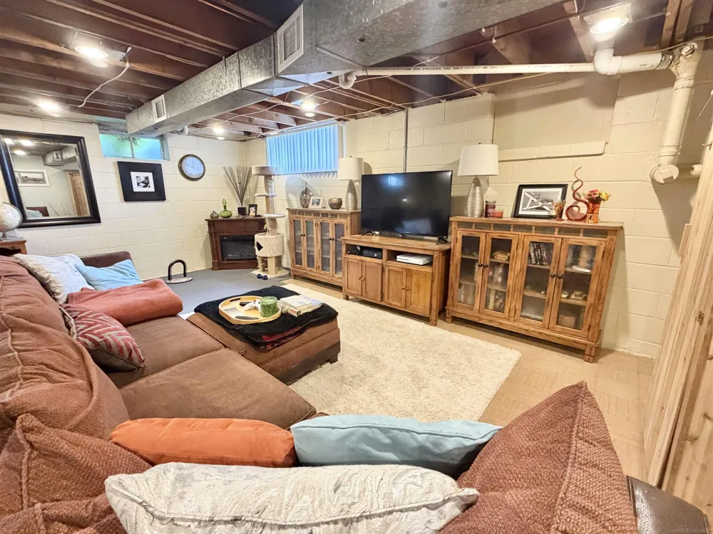 41304 Clairpointe St Street Harrison Charter Township, MI 48045