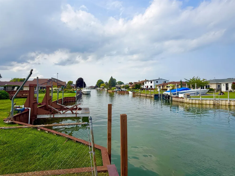 41304 Clairpointe St Street Harrison Charter Township, MI 48045