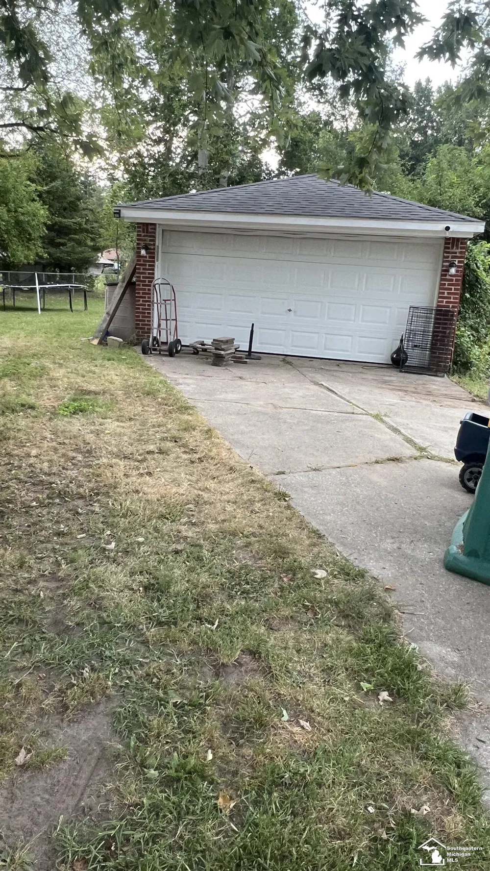 29521 West Road Huron Charter Township, MI 48164