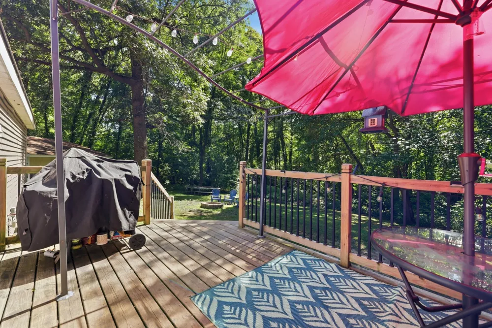 7460 Pine Ridge Drive NE Grattan Township, MI 48809
