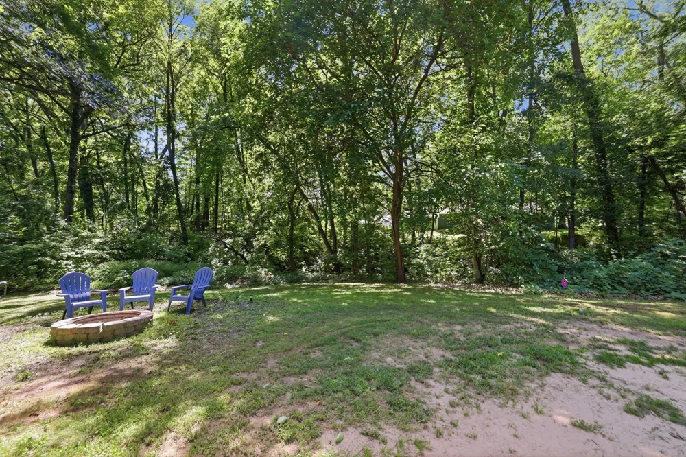 7460 Pine Ridge Drive NE Grattan Township, MI 48809
