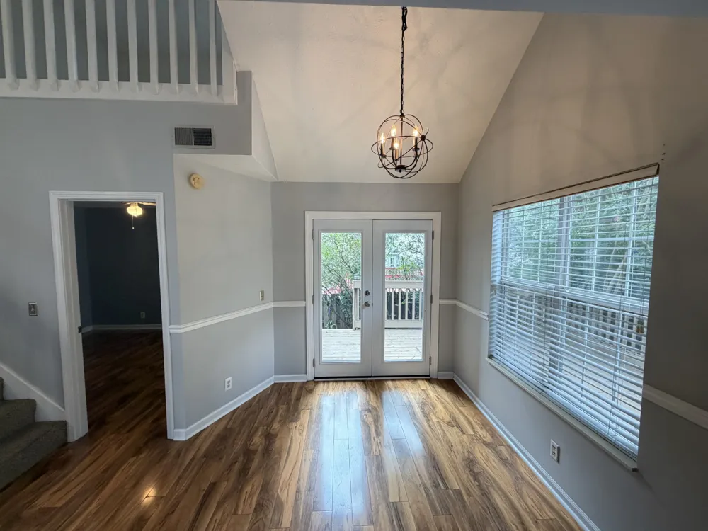 5904 Colchester Dr Hermitage, TN 37076