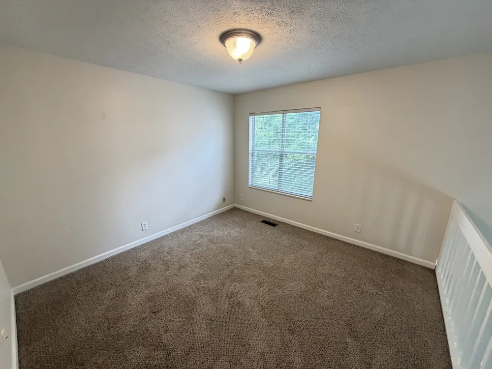 5904 Colchester Dr Hermitage, TN 37076