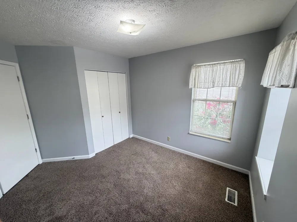 5904 Colchester Dr Hermitage, TN 37076
