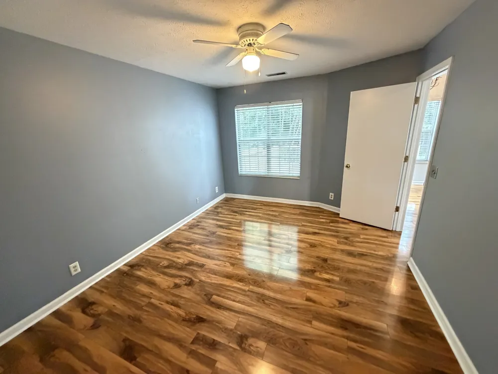 5904 Colchester Dr Hermitage, TN 37076