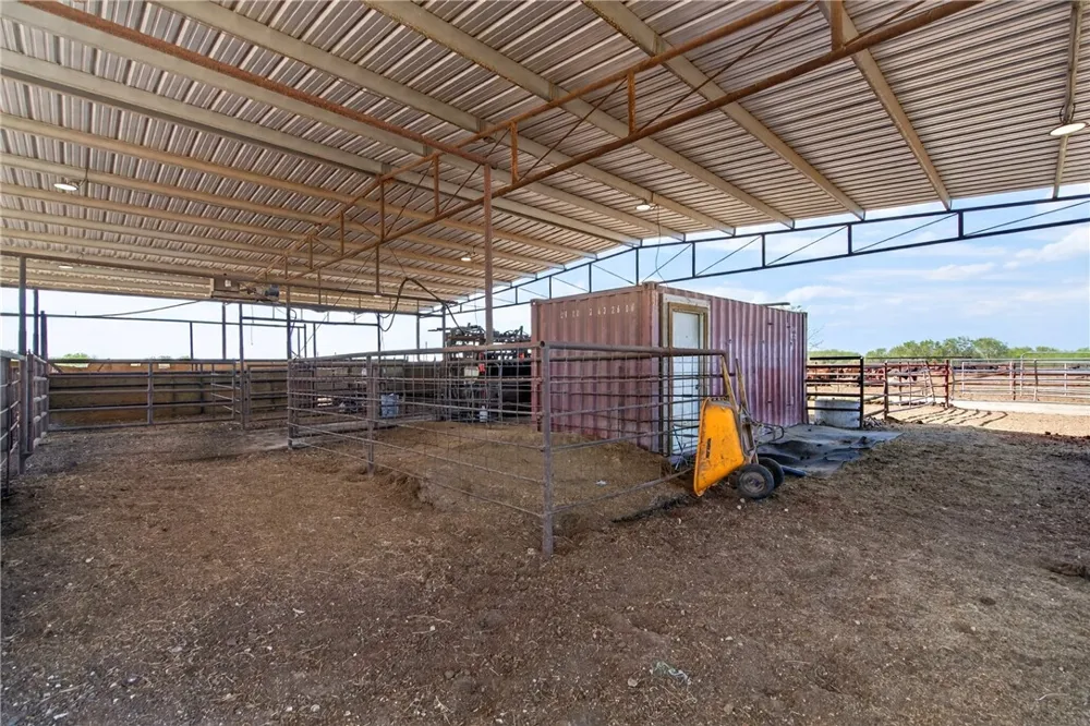 1389 W FM 2044 Alice, TX 78332