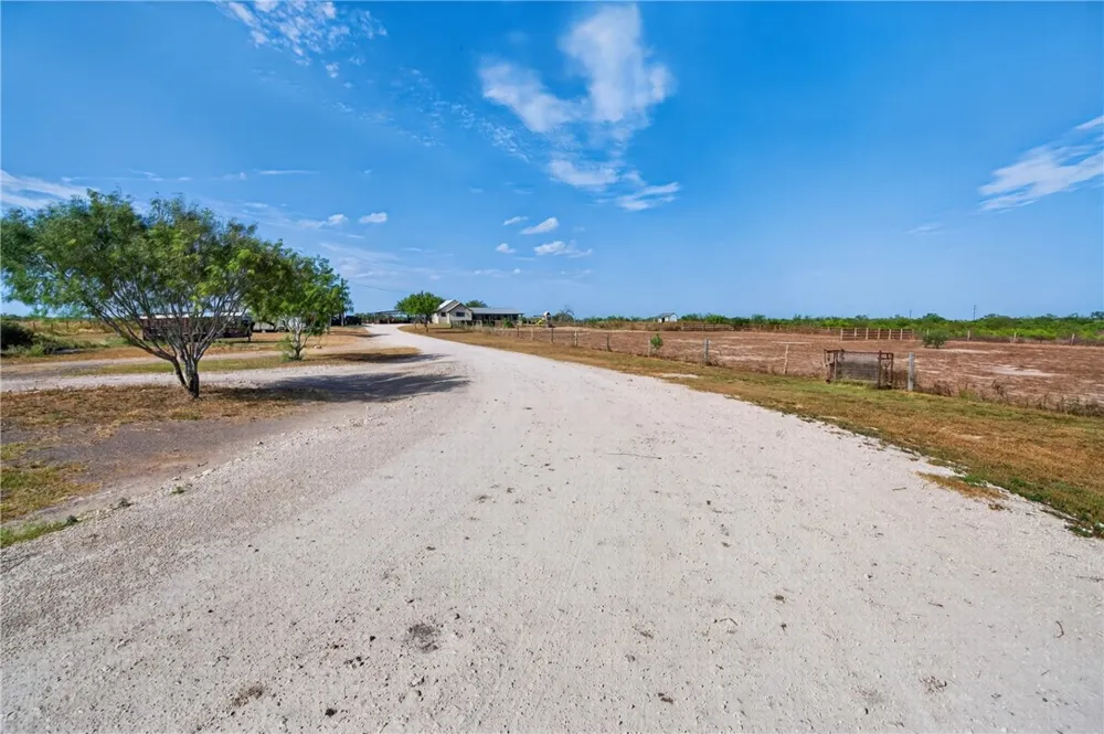 1389 W FM 2044 Alice, TX 78332