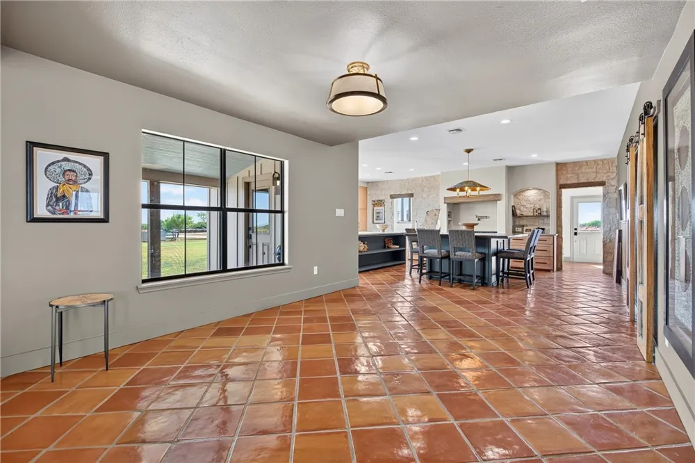 1389 W FM 2044 Alice, TX 78332