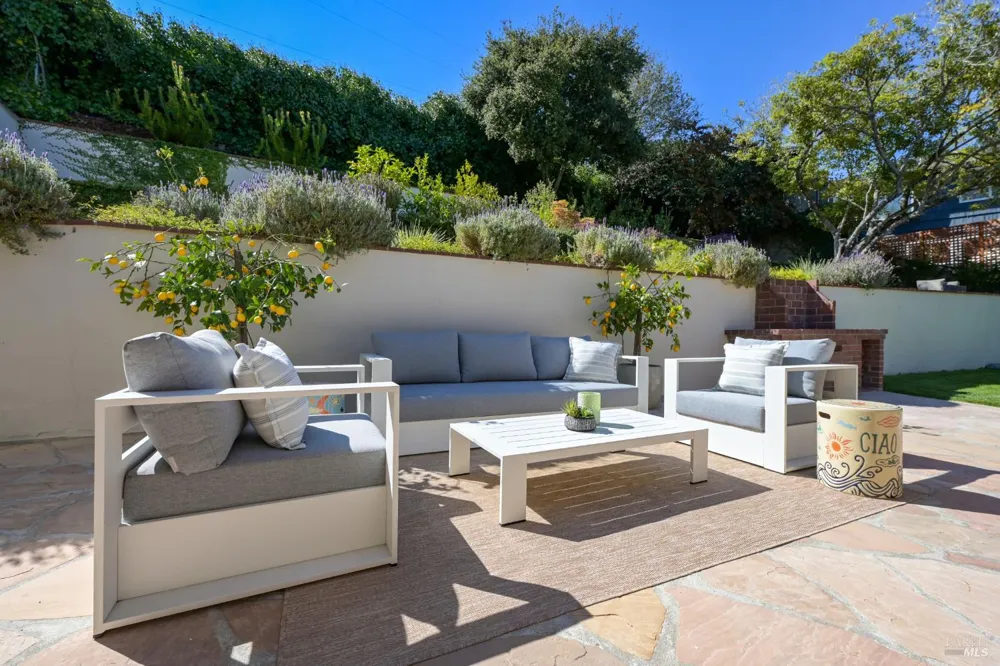 120 Ricardo Road Mill Valley, CA 94941