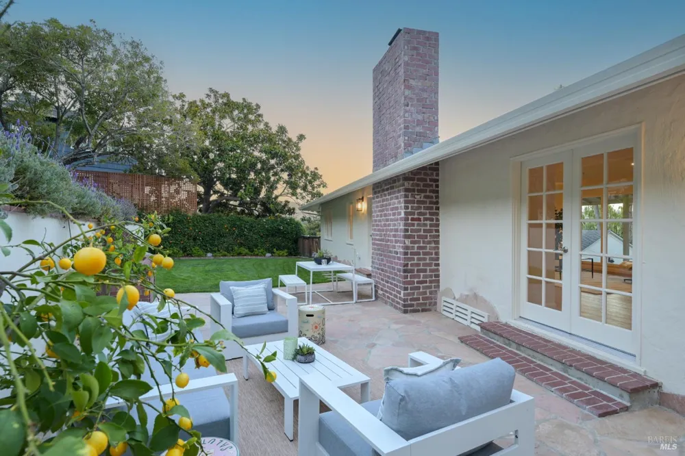 120 Ricardo Road Mill Valley, CA 94941
