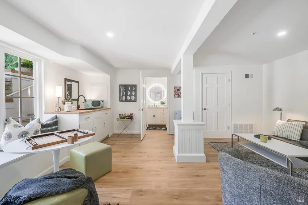 120 Ricardo Road Mill Valley, CA 94941