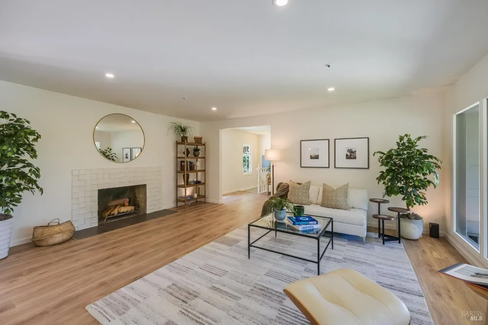 120 Ricardo Road Mill Valley, CA 94941