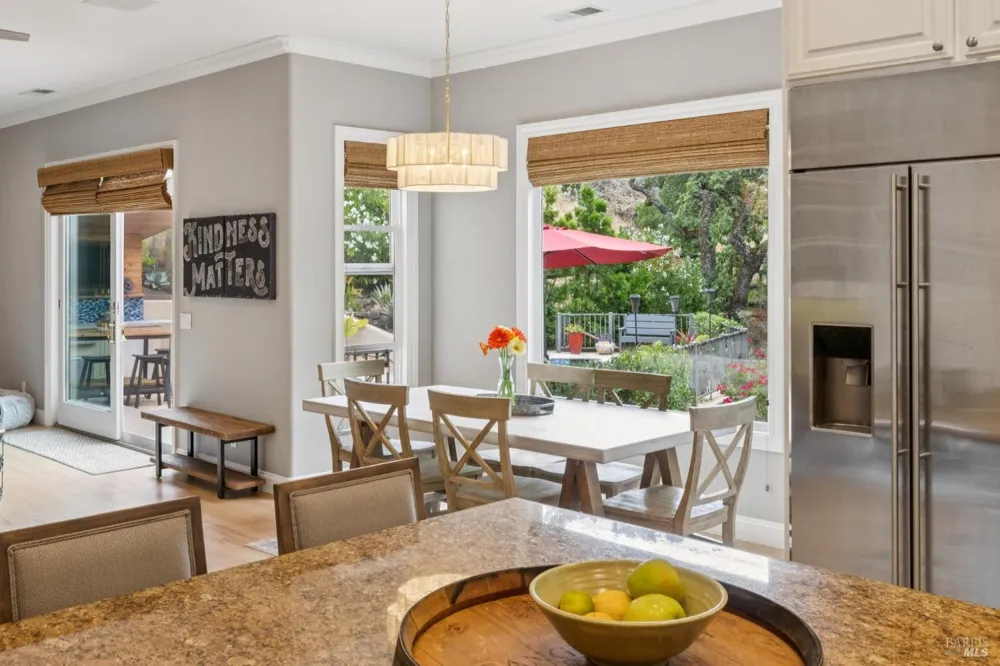 2588 Vineyard Road Novato, CA 94947