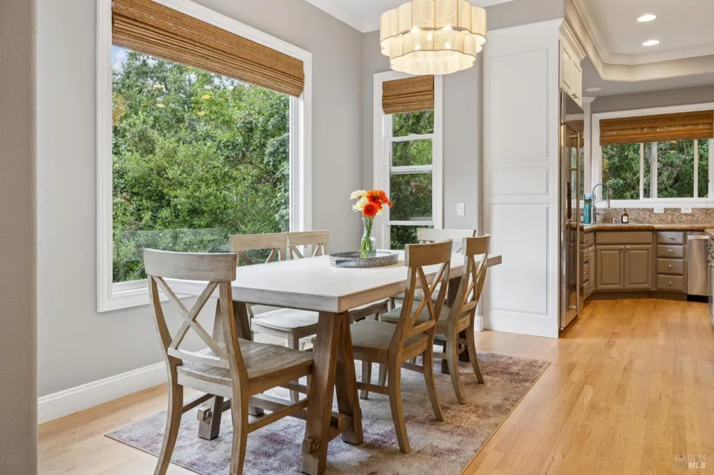 2588 Vineyard Road Novato, CA 94947