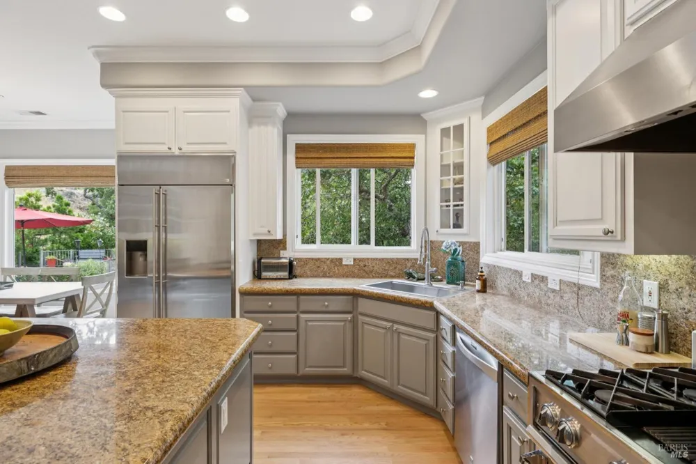2588 Vineyard Road Novato, CA 94947
