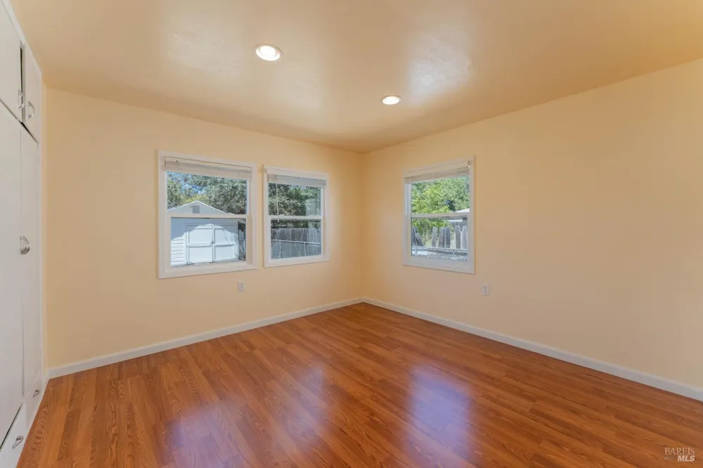6454 11th Avenue Lucerne, CA 95458