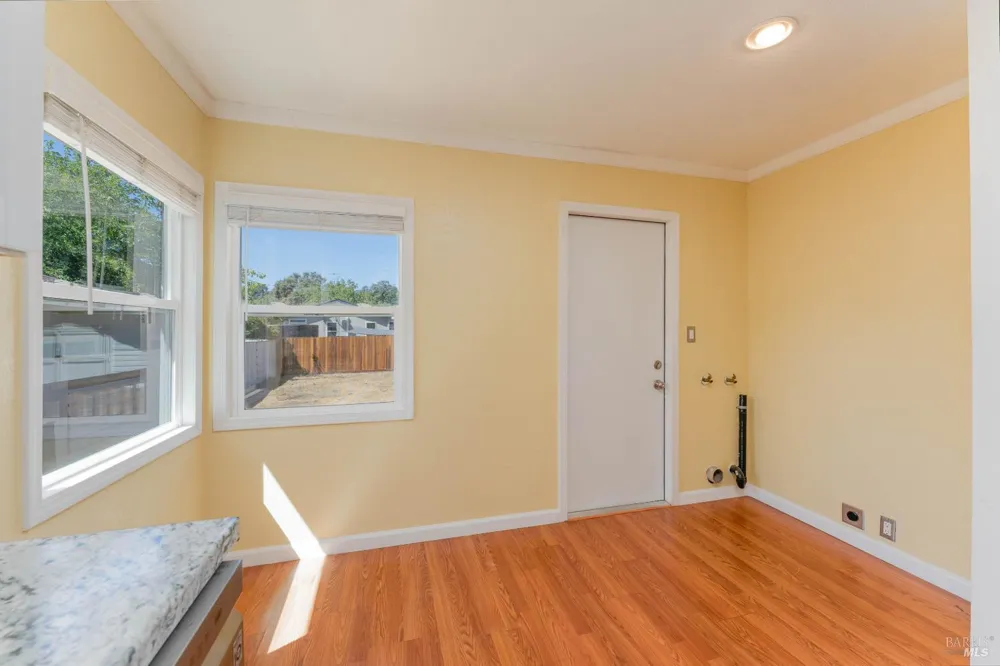 6454 11th Avenue Lucerne, CA 95458