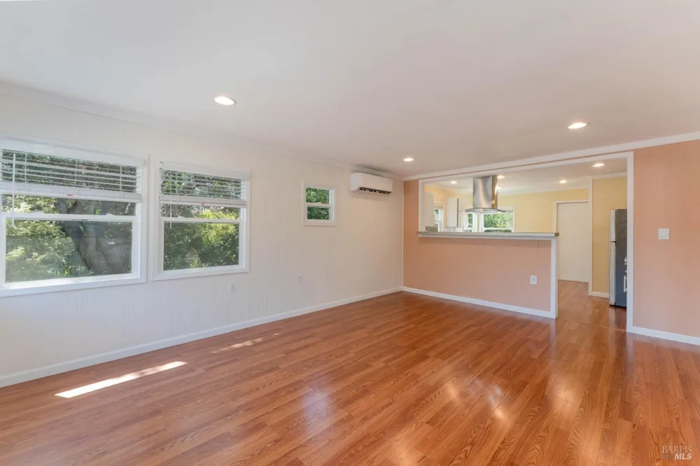 6454 11th Avenue Lucerne, CA 95458