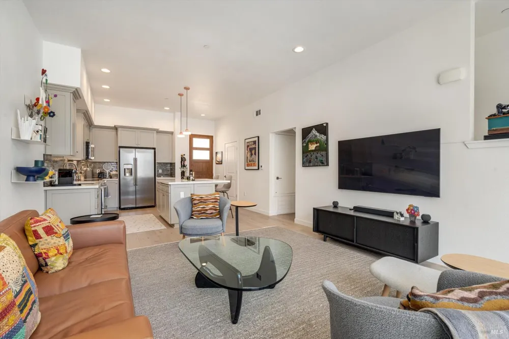 1655 Second Street Napa, CA 94559