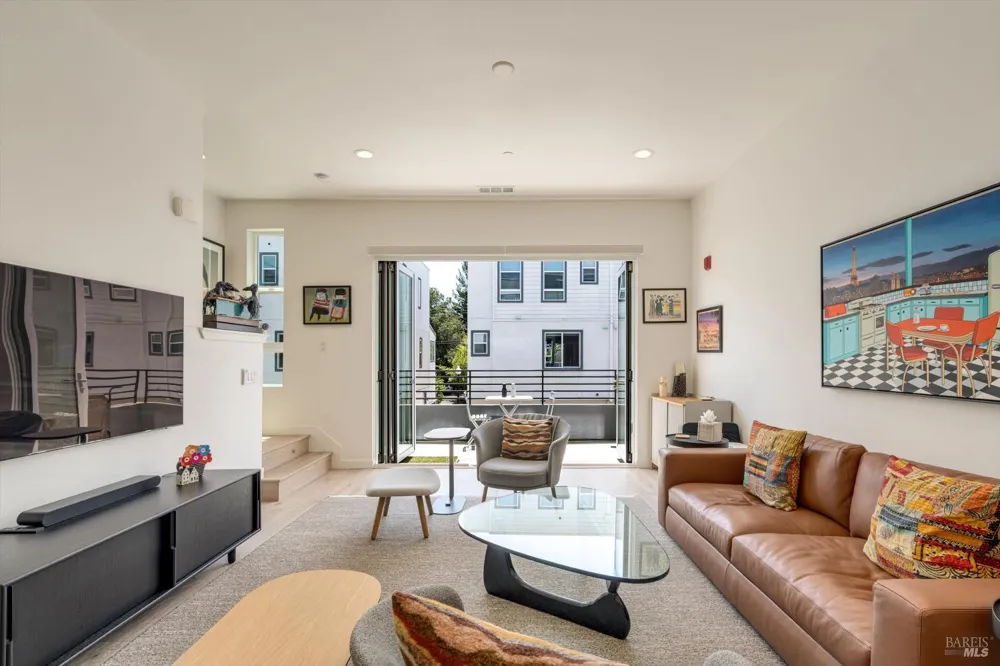 1655 Second Street Napa, CA 94559