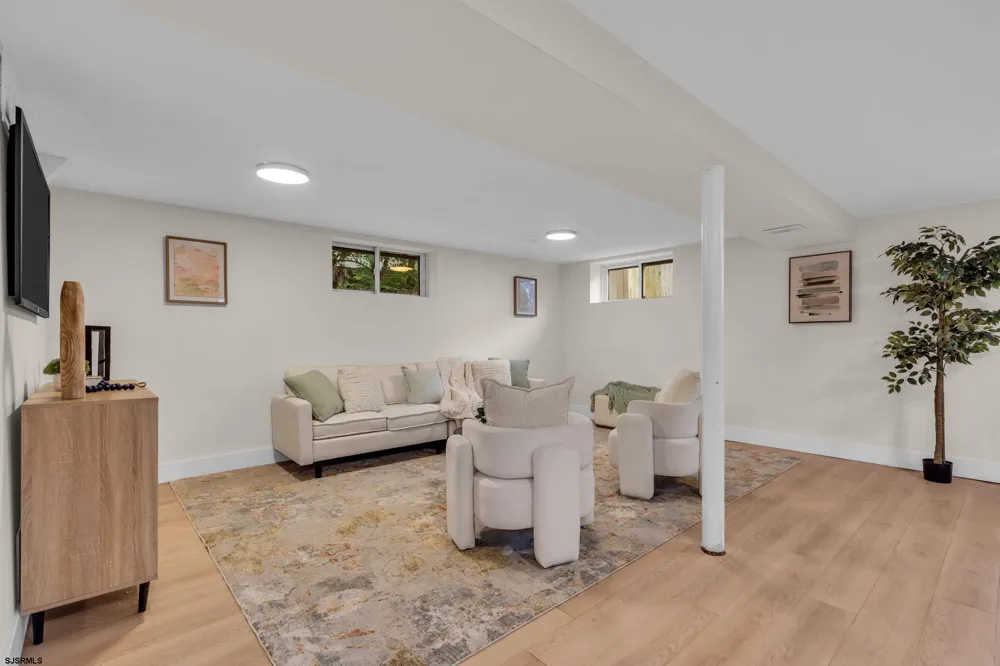 120 Moore Street Woodbury Heightsugh, NJ 08097
