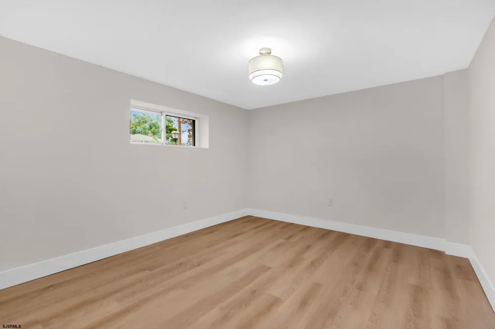 120 Moore Street Woodbury Heightsugh, NJ 08097