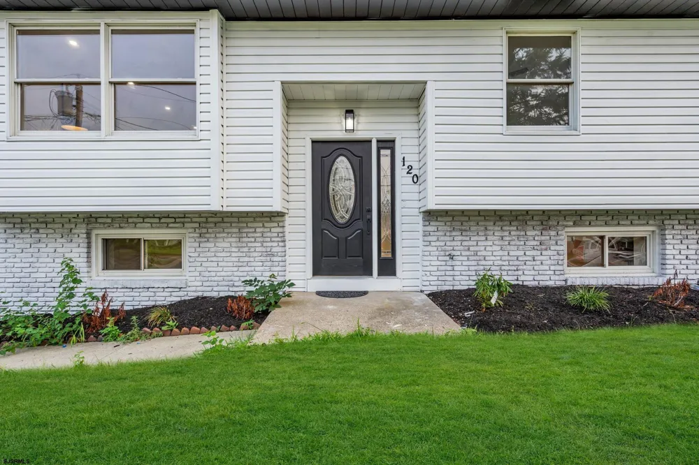 120 Moore Street Woodbury Heightsugh, NJ 08097