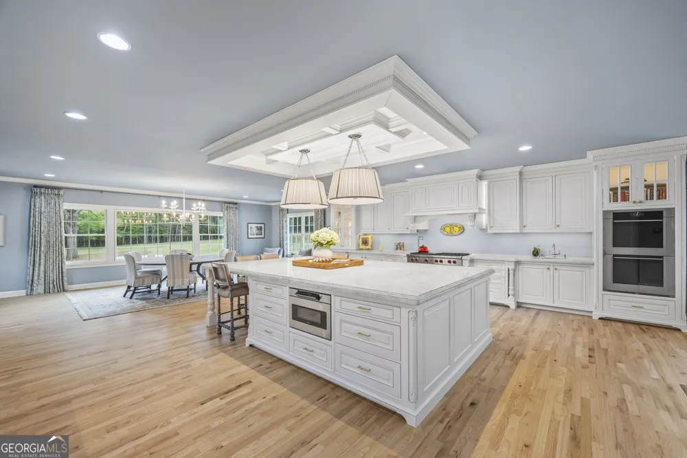 1900 Crystal Hills DR Athens, GA 30606