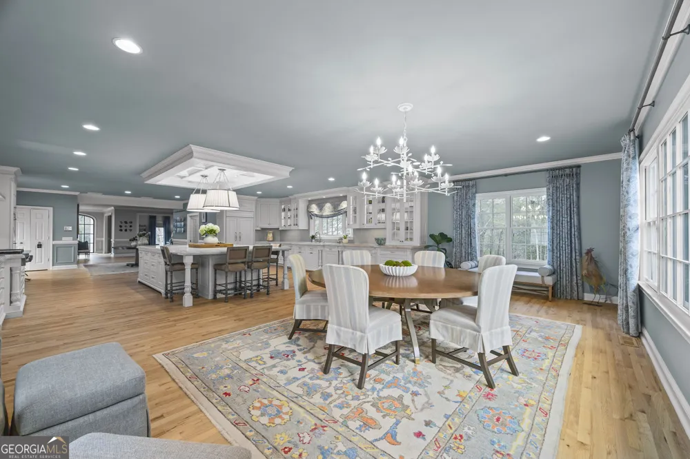 1900 Crystal Hills DR Athens, GA 30606