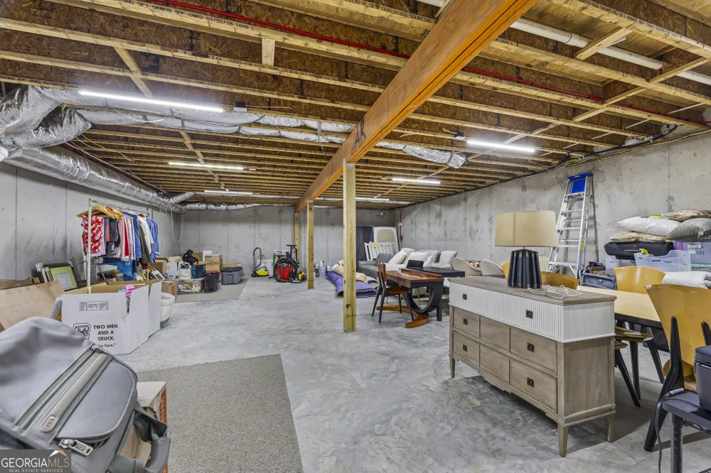 1900 Crystal Hills DR Athens, GA 30606