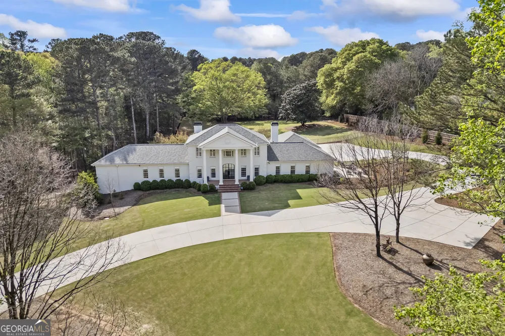 1900 Crystal Hills DR Athens, GA 30606